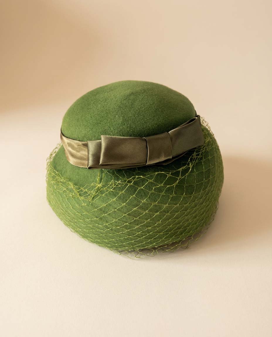 Vintage 1960s Green Felt Veiled Hat – Satin Bow Cocktail Hat