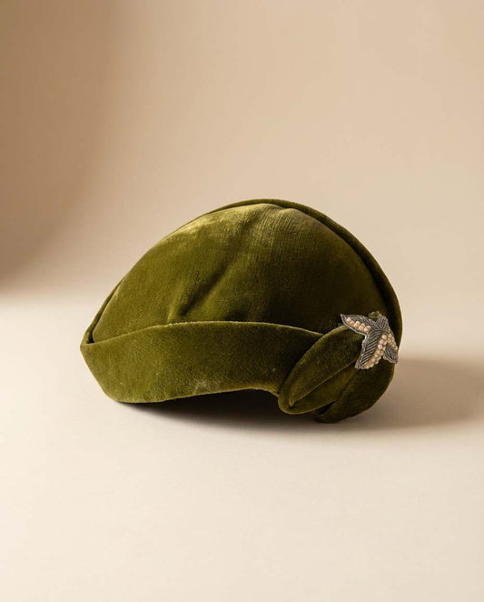 1950s Olive Green Velvet Hat – Pearl Beaded Star Accent Mid-Century Cocktail Cap