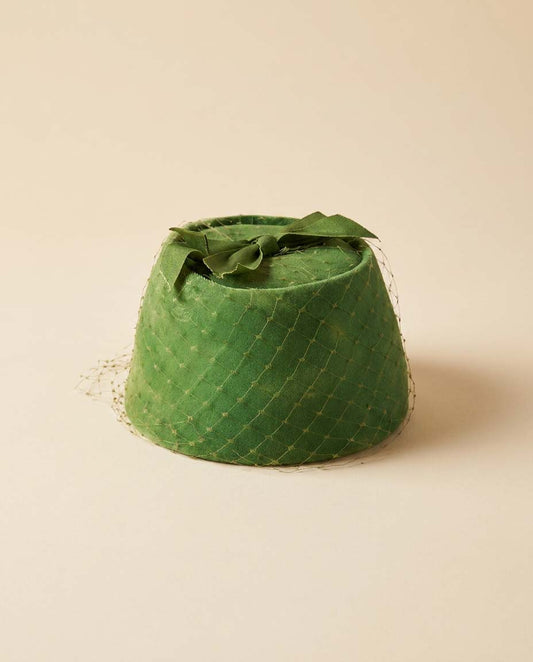 Vintage Fisk Chicago Green Veiled Pillbox Hat | 1950s Cocktail Fascinator | Emerald Mid Century Millinery