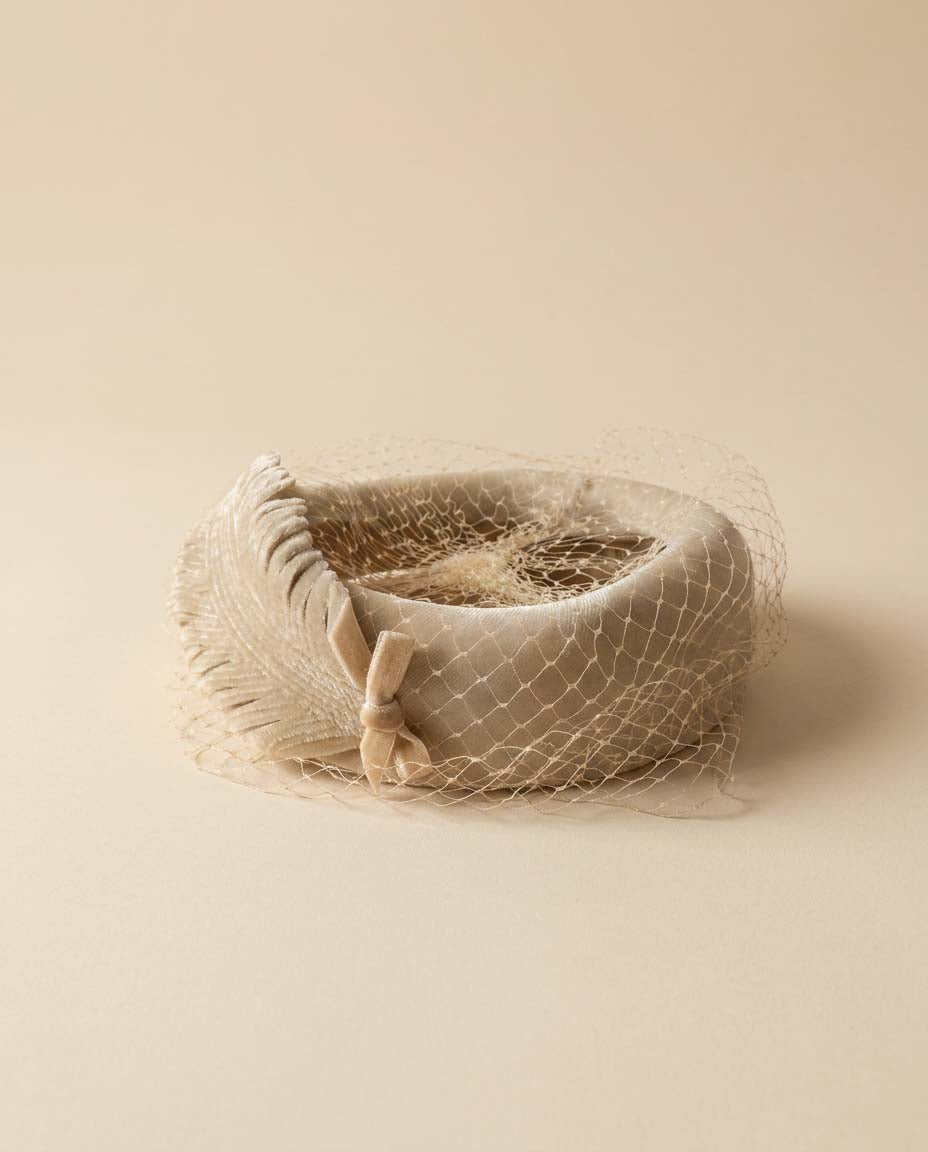 1950s Ivory Velvet Halo Hat with Birdcage Veil | Sculptural Feather Detail Fascinator | Vintage Bridal Cocktail Hat