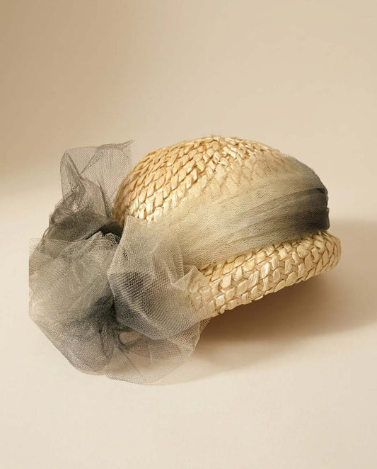 Vintage Royce Exclusive Straw Cloche Hat | Ivory Raffia Pillbox with Gray Tulle Bow | 1960s Derby Hat | Bridal Fascinator | Church Hat