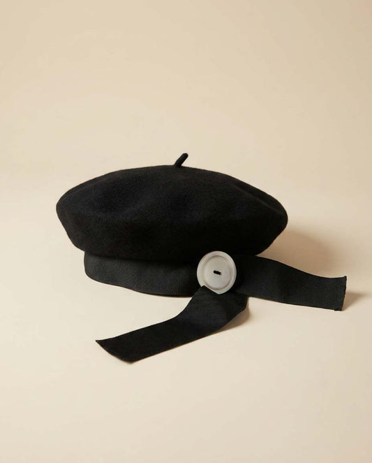 Vintage Black Wool Beret Hat | Finley New York Hat | 1960s Mod Beret | Black Felt Hat | French Style Beret | Designer Vintage Millinery