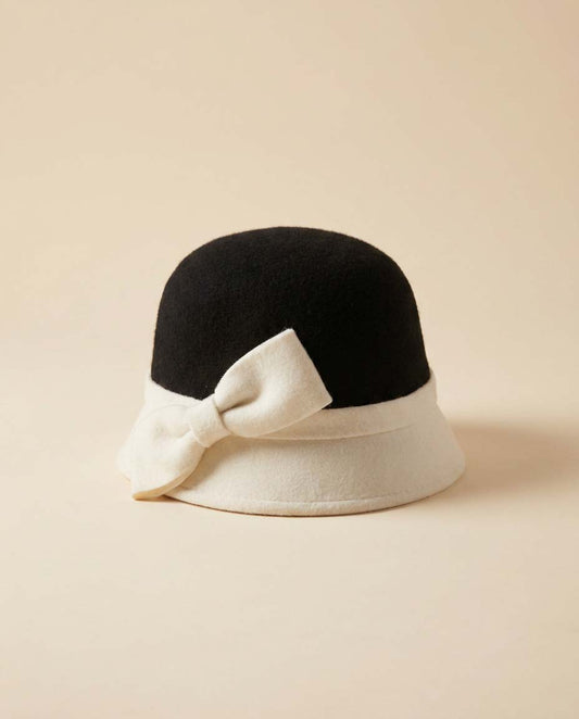 Vintage Black and White Cloche Hat | Mod Wool Felt Hat | 1960s Style Bow Hat | Winter Church Hat | Retro Bucket Hat