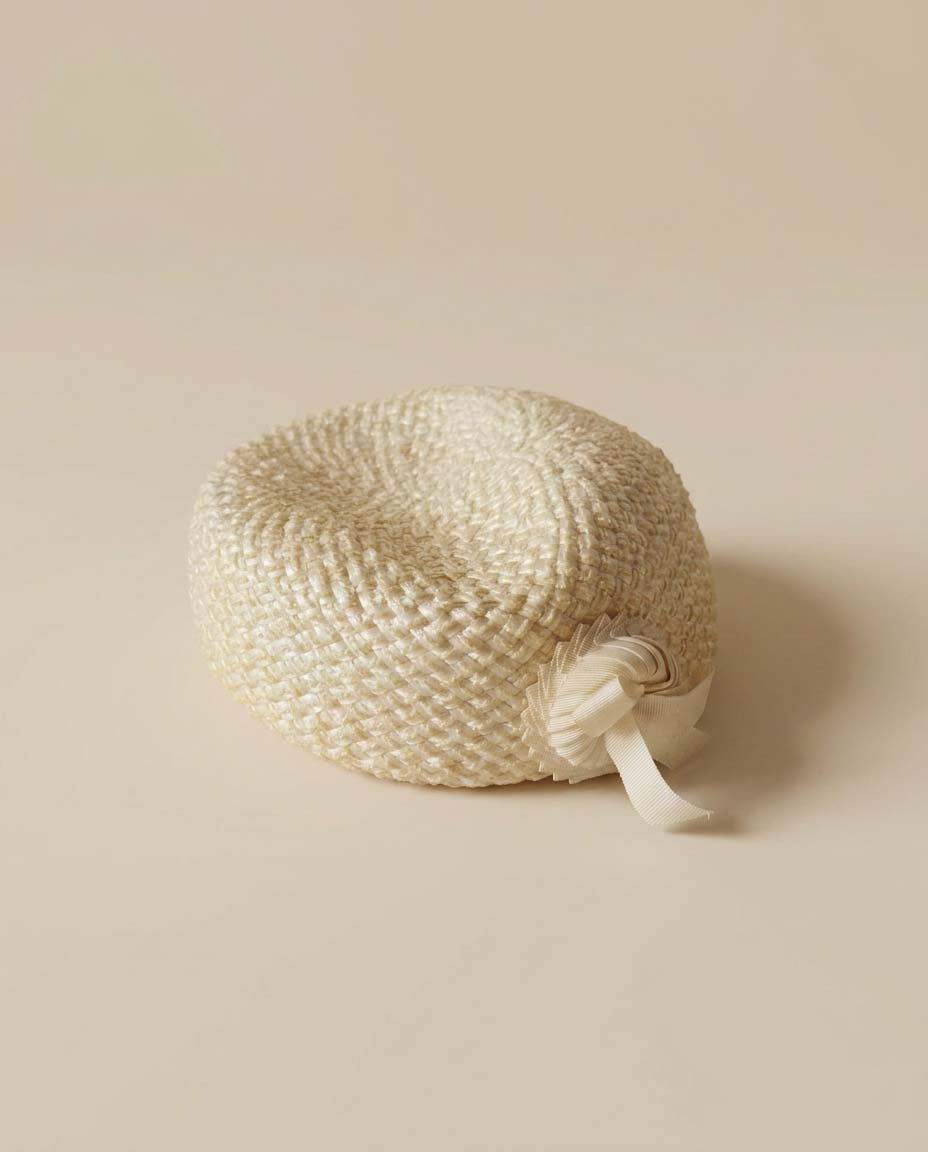 Vintage Ivory Straw Pillbox Hat, 1960s Cream Woven Raffia Cocktail Hat, Bridal Hat, Jackie Kennedy Style, Wedding Guest Hat, Classic Millinery