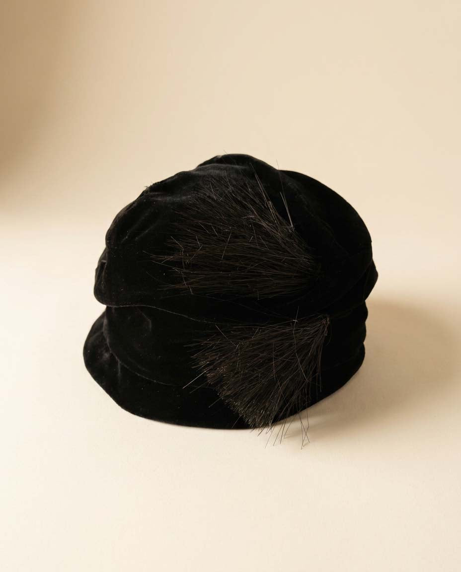 Vintage Black Velvet Cloche Hat | 1950s Cloche Hat | Horsehair Trim Cocktail Hat | Black Velvet Vintage Women's Hat