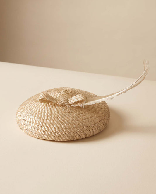 1950s Clover Lane Vintage Ivory Straw Hat with Feather | Mid Century Tilt Cocktail Hat | Vintage Bridal Hat
