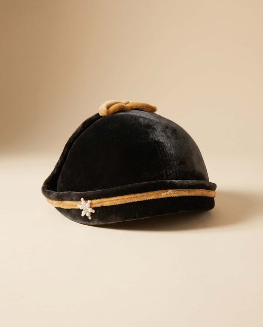 Vintage 1940s Black Velvet Half Hat Screenland Fashions Margaret O’Brien Gold Trim Pearl Vintage Hat