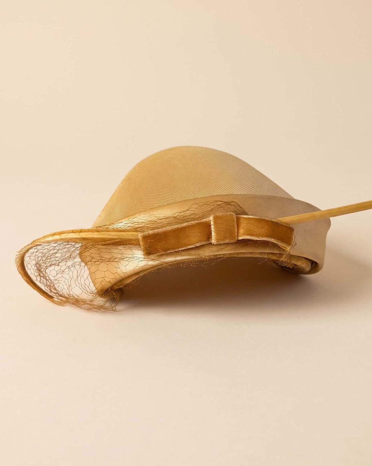 Vintage 1940s Champagne Gold Tilt Hat Sculptural Brim Bow Veil Women's WWII Era Cocktail Millinery