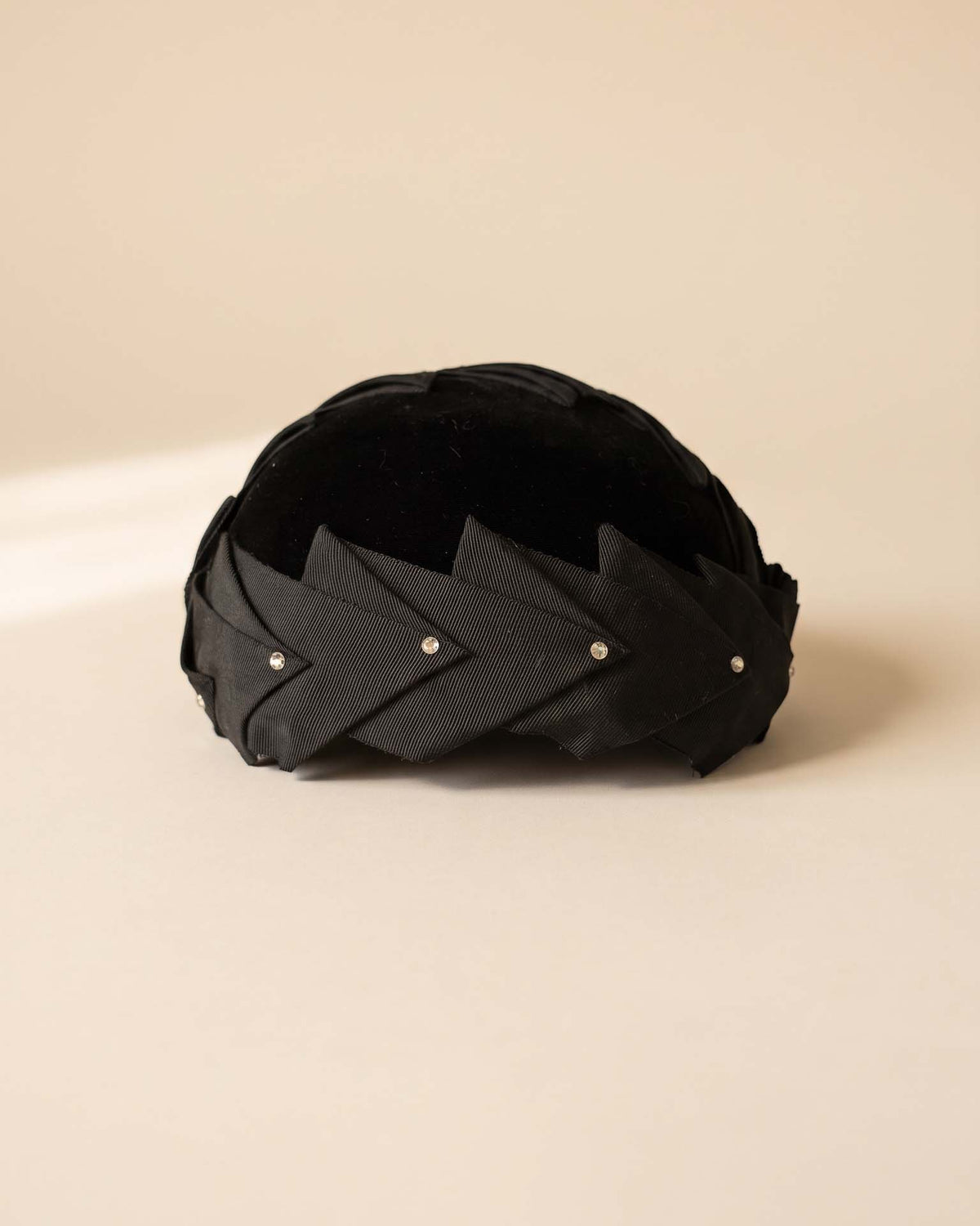 Vintage 1940s Black Velvet Half Hat Grosgrain Ribbon Rhinestone Trim Women's WWII Era Sculptural Vintage Millinery
