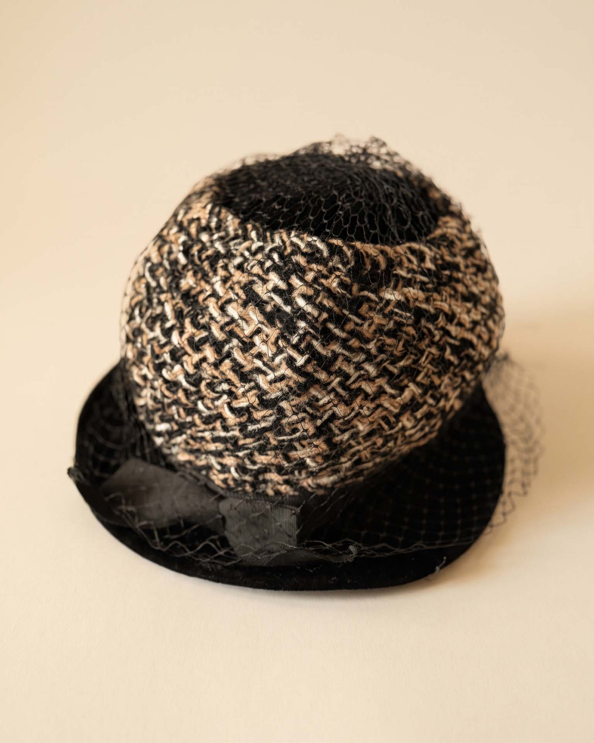Vintage 1950s Black Velvet Tweed Cloche Hat Black Veil Bow Women's Mid Century Cocktail Church Millinery