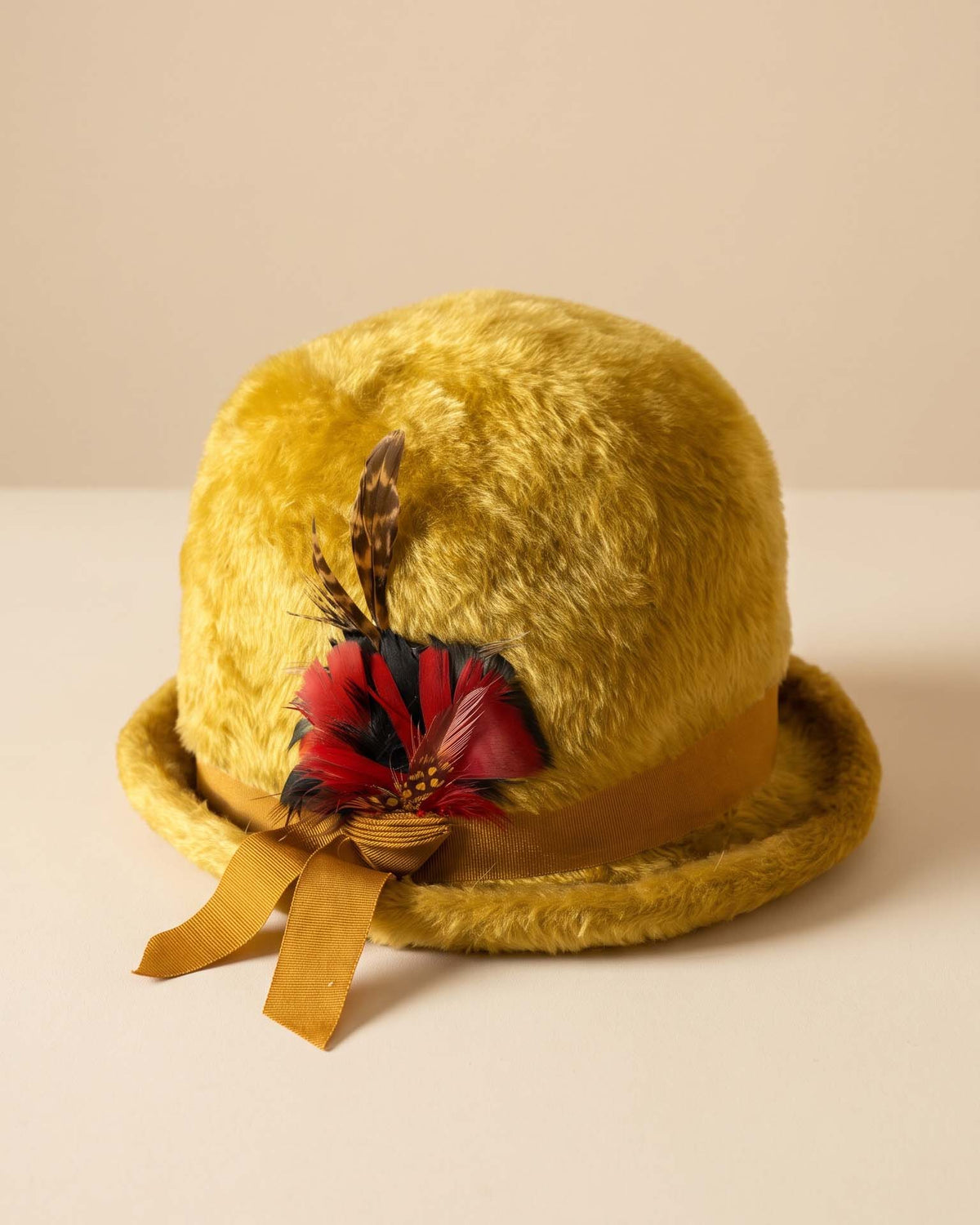 Vintage 1960s Mustard Yellow Cloche Hat | Marché Exclusive Feather Trim Hat | Mod Retro Brimmed Hat | Size 22